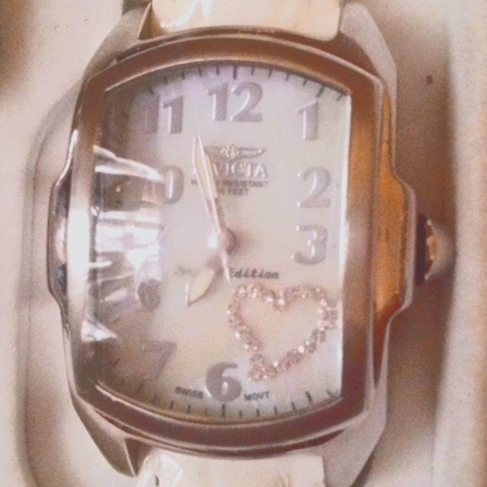 INVICTA SPECIAL EDITION Lupah Luv